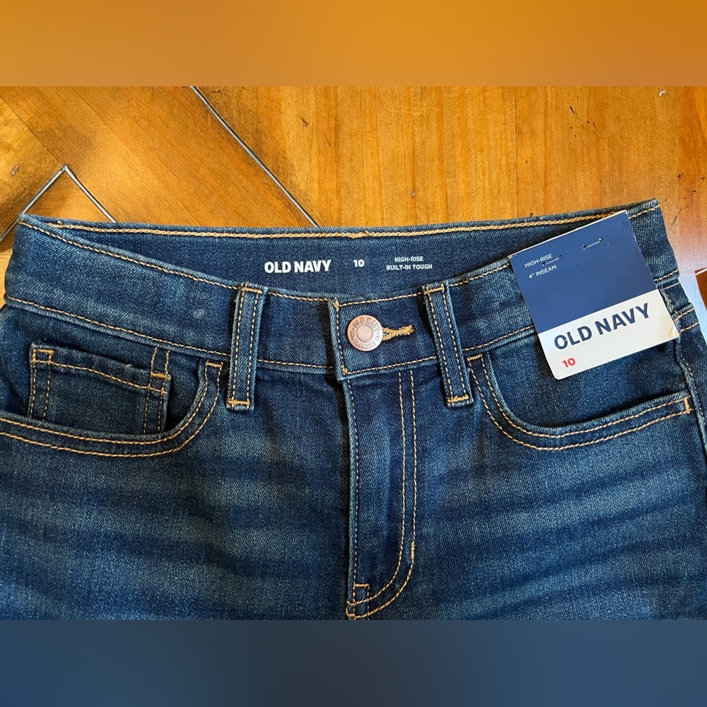 Old Navy Girls Jean Shorts | Size 10 | Deep Indigo Denim - Picture 2 of 3